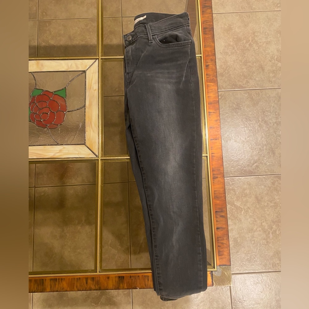 Levi’s 710 super skinny black jeans